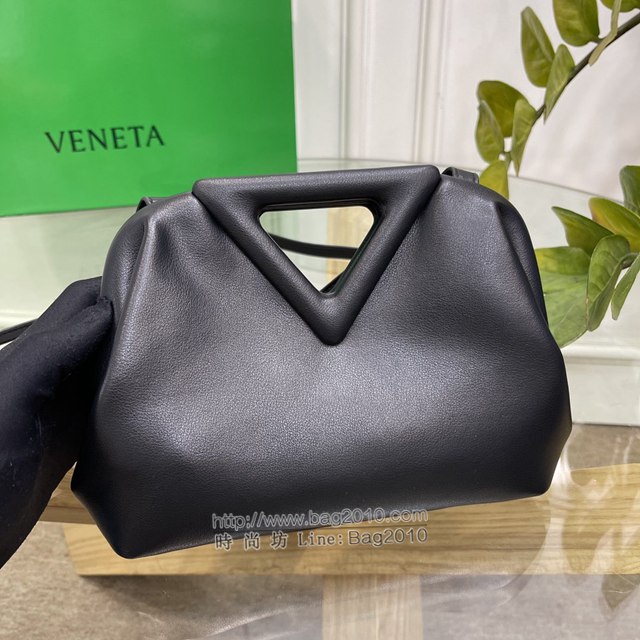 Bottega veneta高端女包 98088 寶緹嘉THE TRIANGLE BV專櫃新款黑色三角形五金手提女包  gxz1138